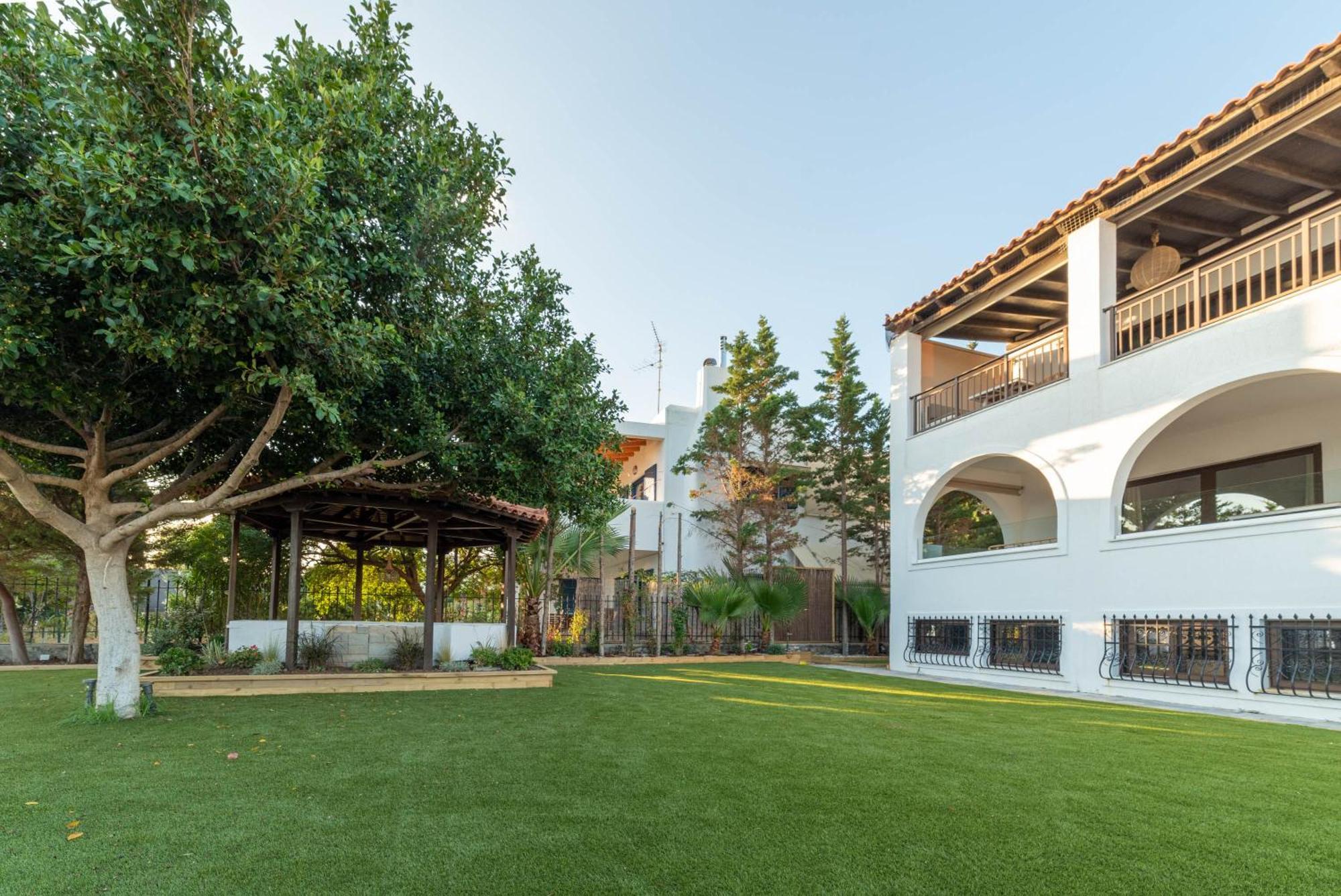 Alkis Guest House By Aegiankazarte Kapotidhes Ngoại thất bức ảnh