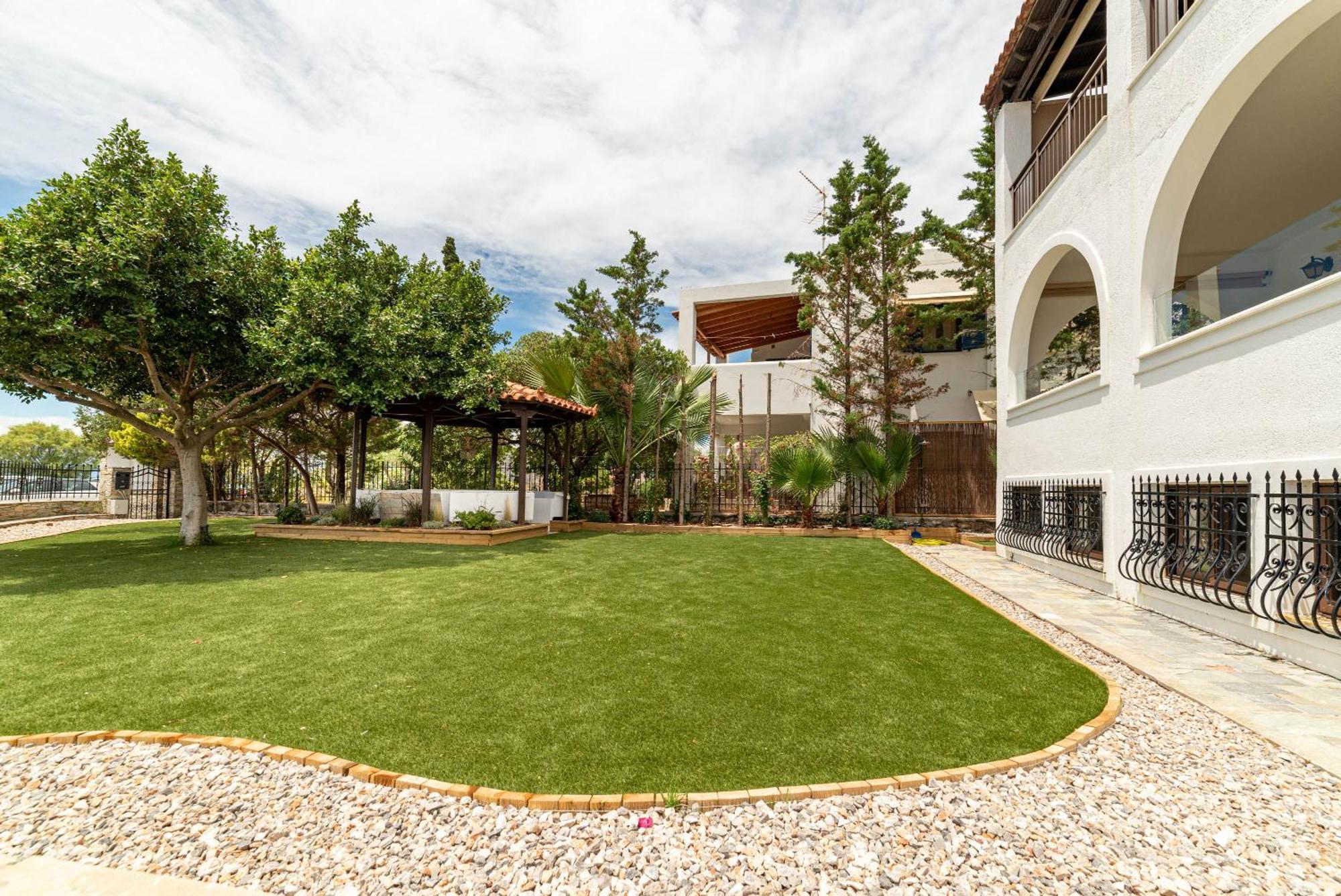 Alkis Guest House By Aegiankazarte Kapotidhes Ngoại thất bức ảnh